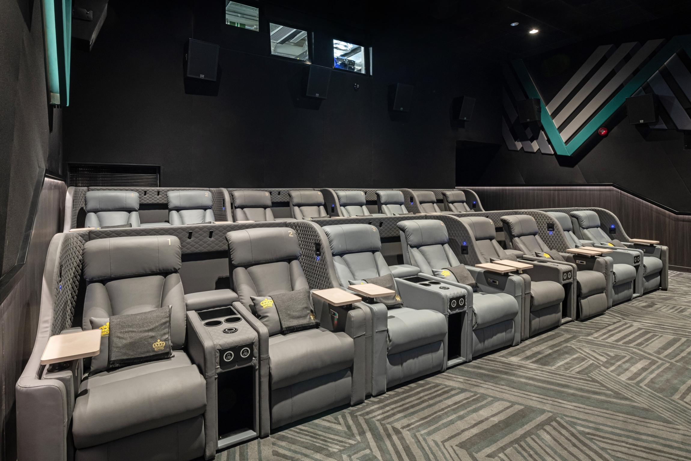 the CORONET with 8 pairs of VIP seats